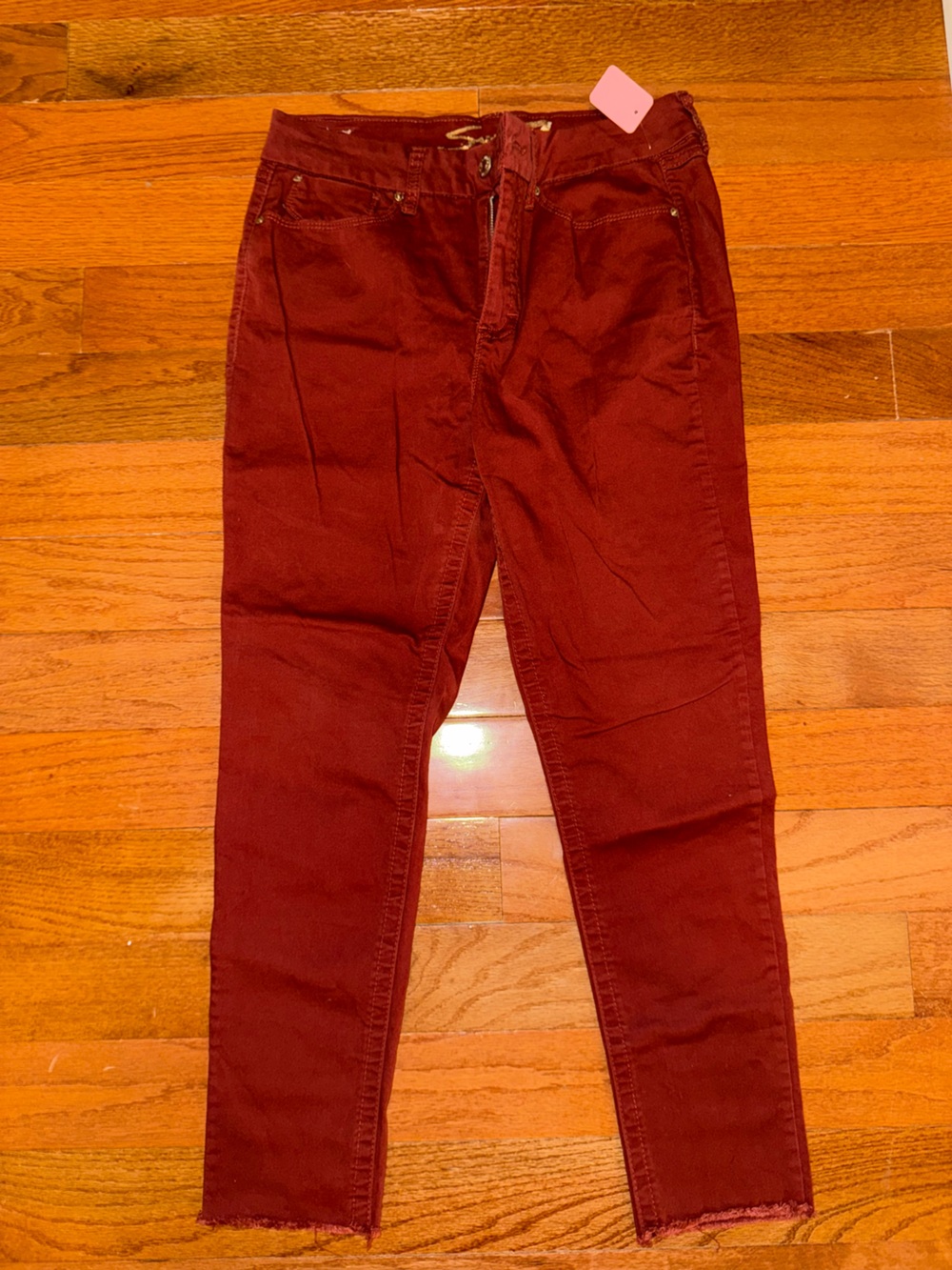 Seven7 Women’s Slim Jeans in Burgundy